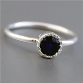 925 Sterling Silver Round Shape Iolite Quartz Gemstone Bezel Set Ring